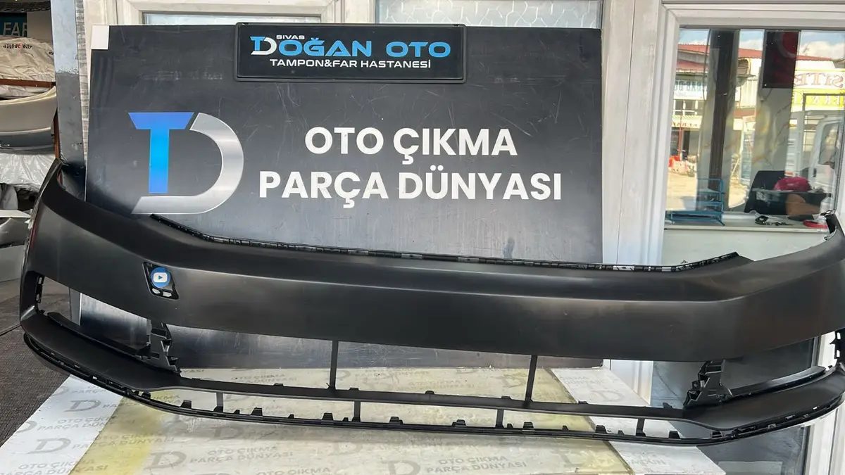 Volkswagen Passat B8 Comfortline 2015 Sönsörsüz Ön Tampon