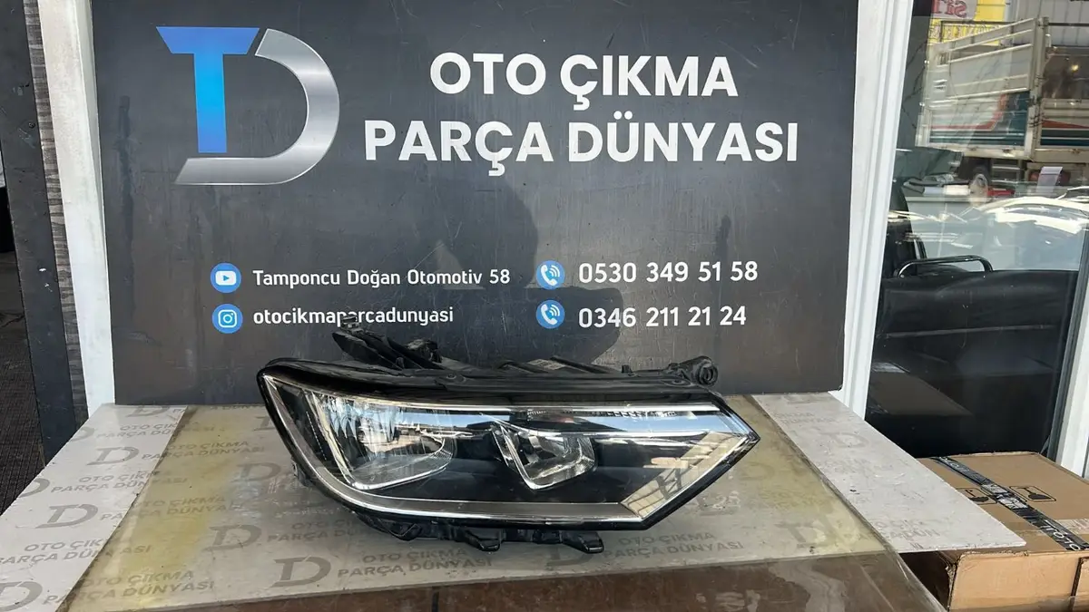 Volkswagen Passat B8 Ledli Sağ Far