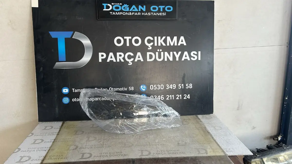BMW X5 Ön Sağ Far Camı 2006-2013 Yeni Sıfır