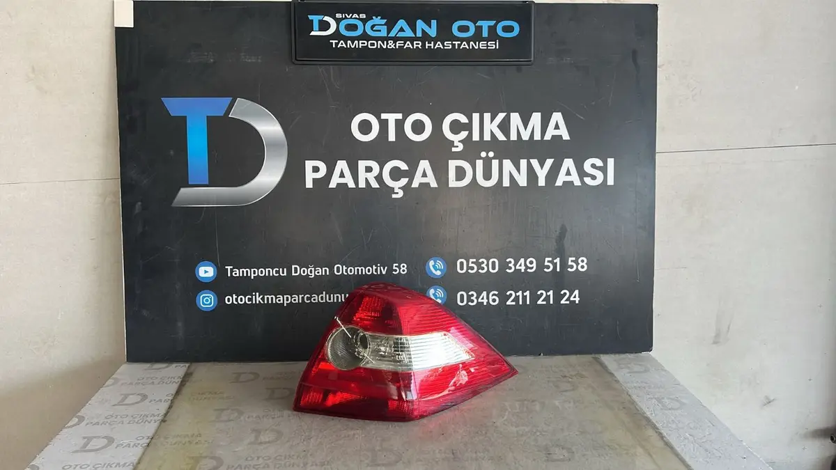 Renault Megane 2 Sağ Stop 2003-2006