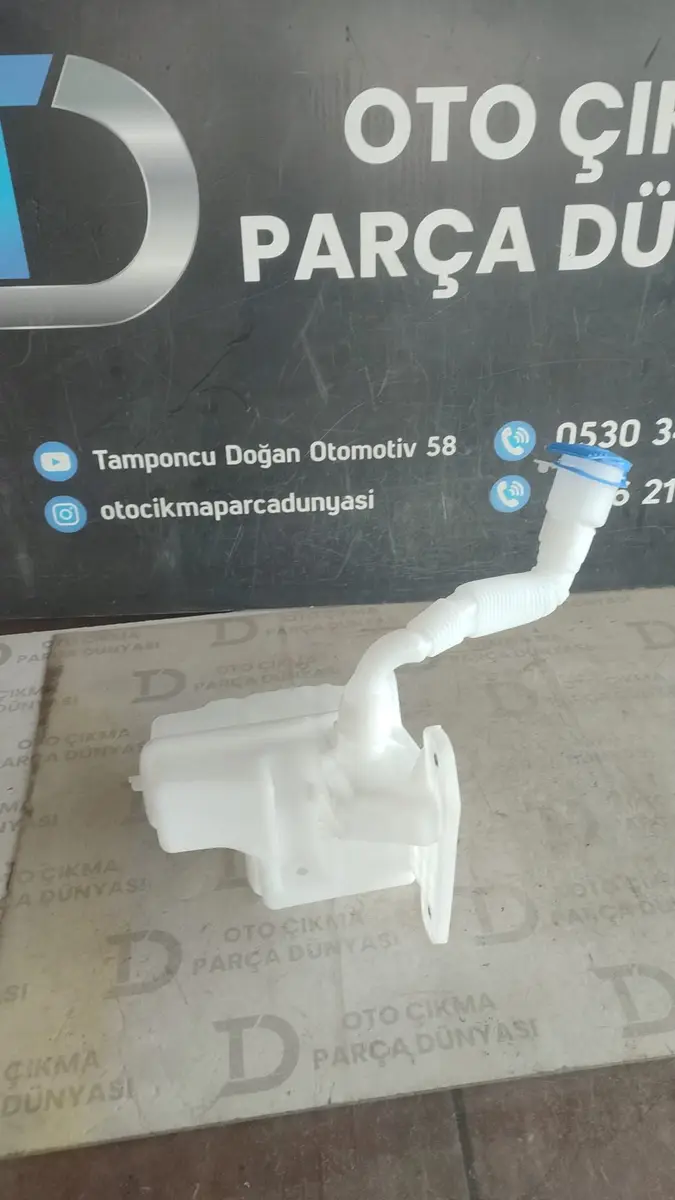 Volkswagen Passat B8 (2015-2022) Ön Çamurluk Davlumbazı Ucu
