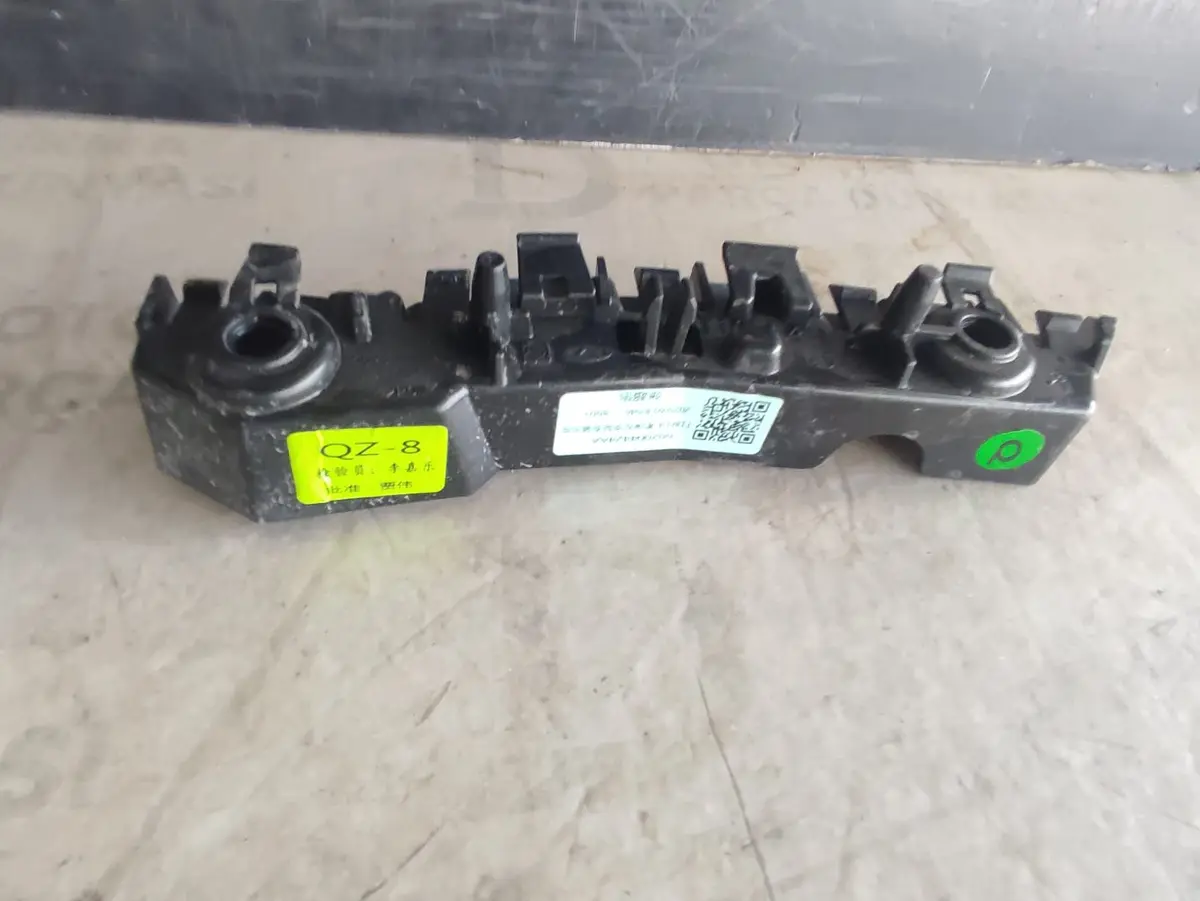 Arka Tampon Braketi Sağ Chery Omoda 5 Hpmx