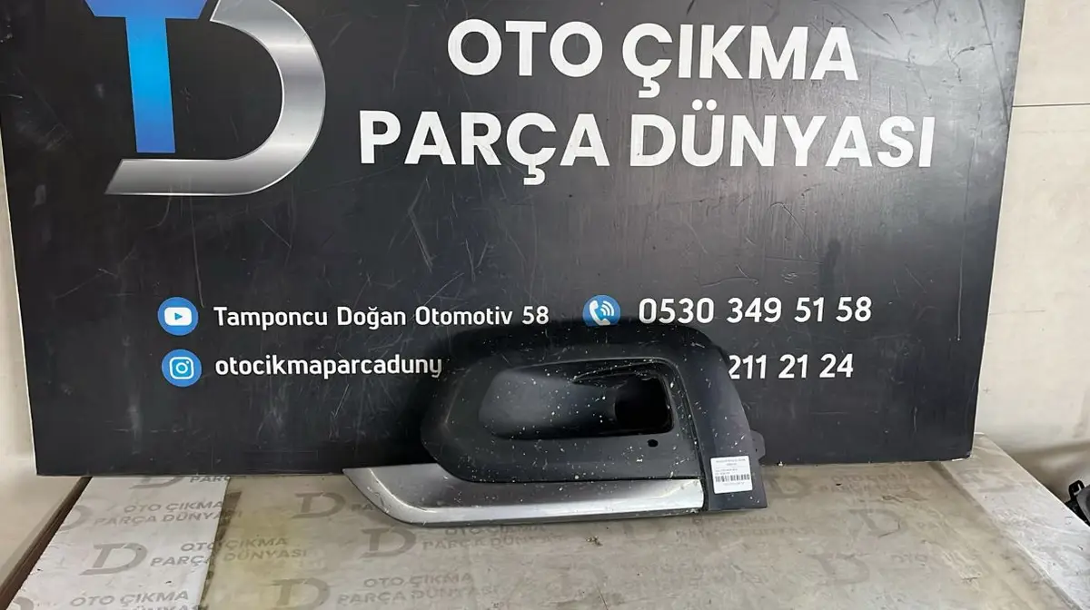Peugeout Rifter Sol Sis Farı Çerçevesi