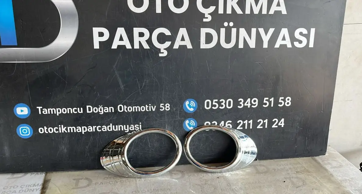 Peugeout Partner Sis Farı Çerçevesi Set