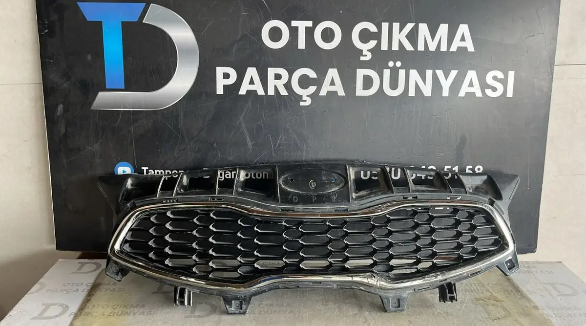 Kia Ceed Ön Panjur Çıkma