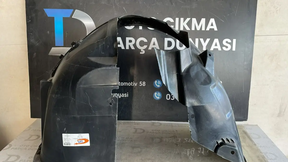 Fiat Egea Sağ Ön Davlumbaz