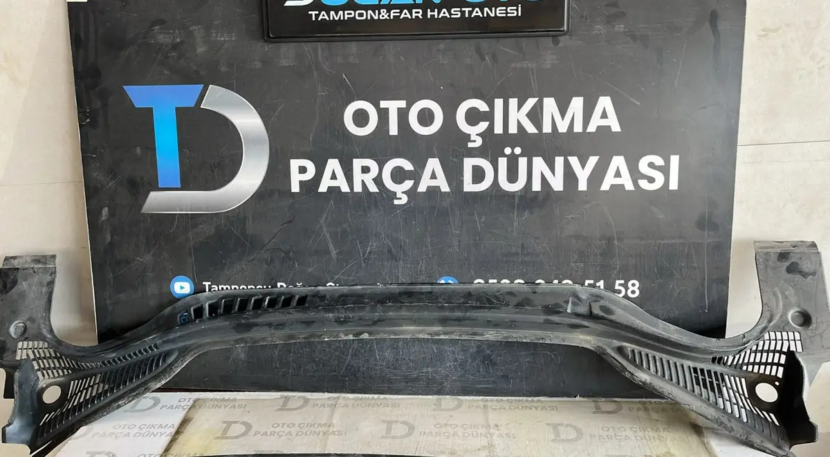 PSA Ön Cam Yağmurluk Plastiği