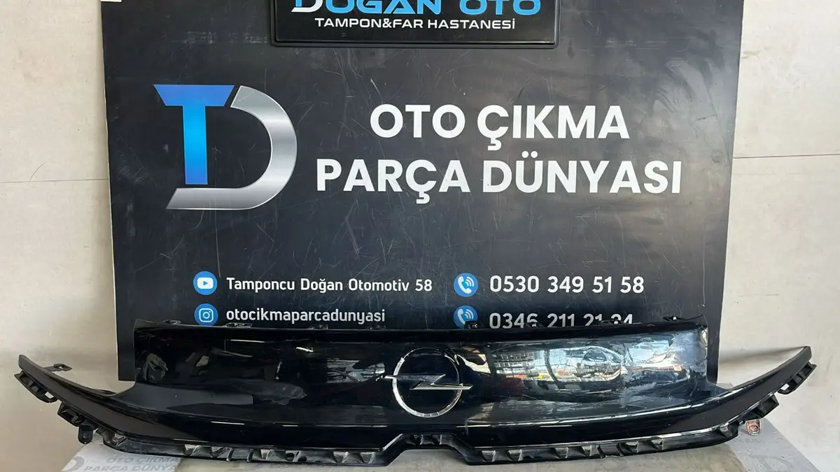 Opel Combo Ön Panjur Çıkma