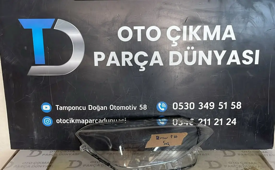 BMW F20 Sağ Far Camı