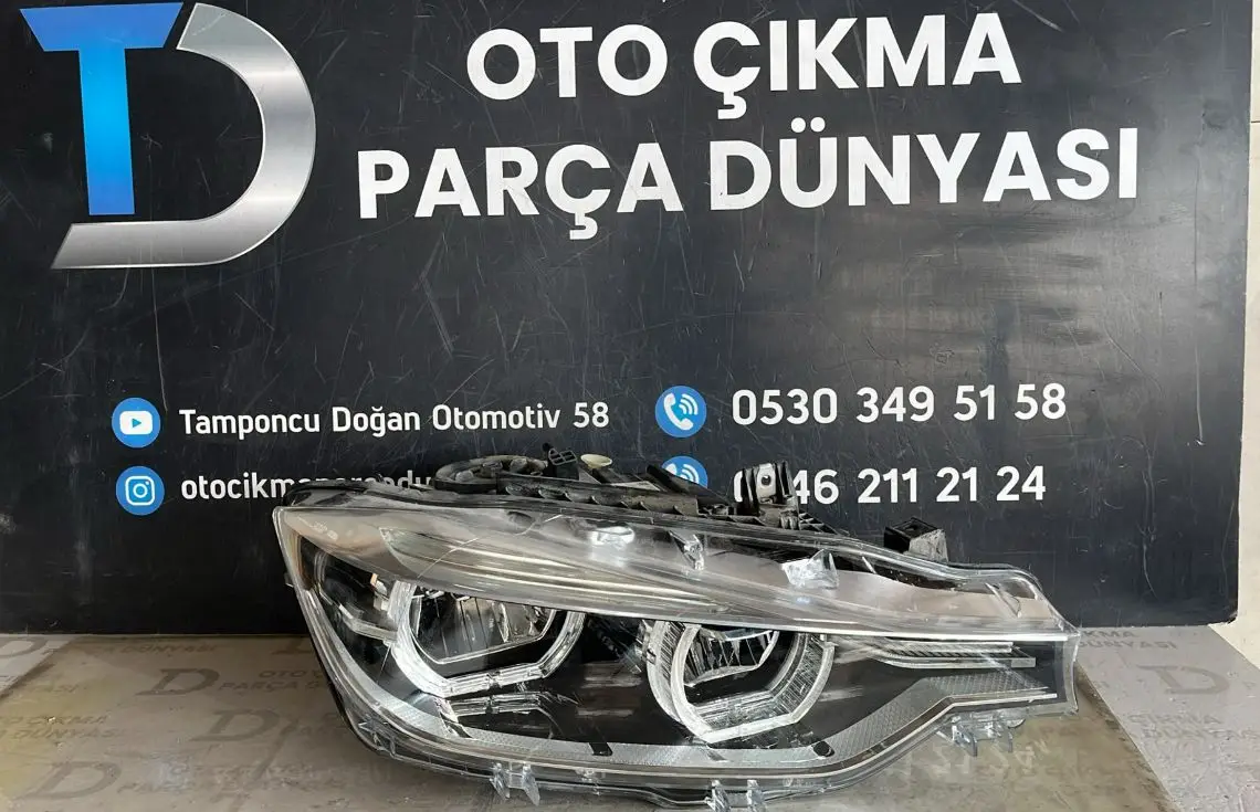 BMW 3 Serisi F30 Sağ Far Orjinal Çıkma