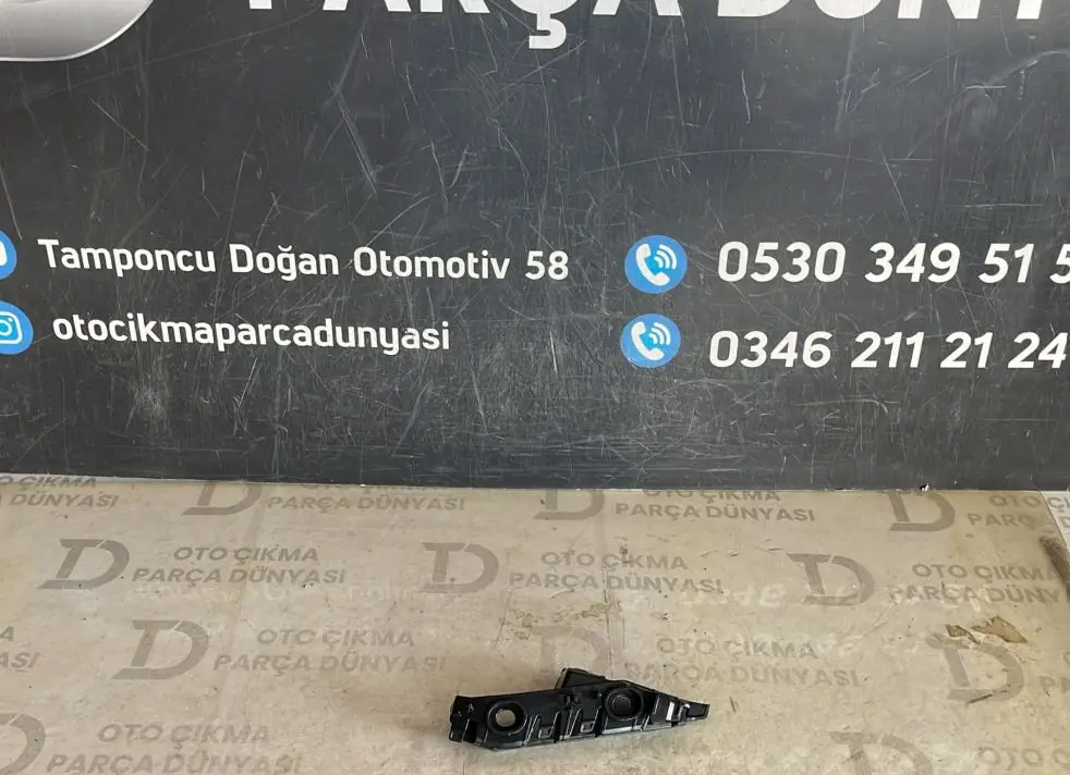 Volkswagen Passat B7 Ön Tampon Braketi Sağ Sıfır