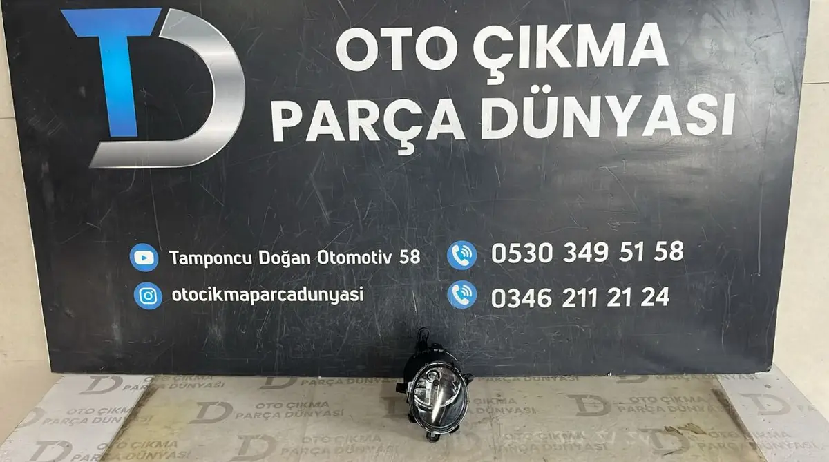 Opel Insignia Sağ Sis Farı Sıfır (13-17)