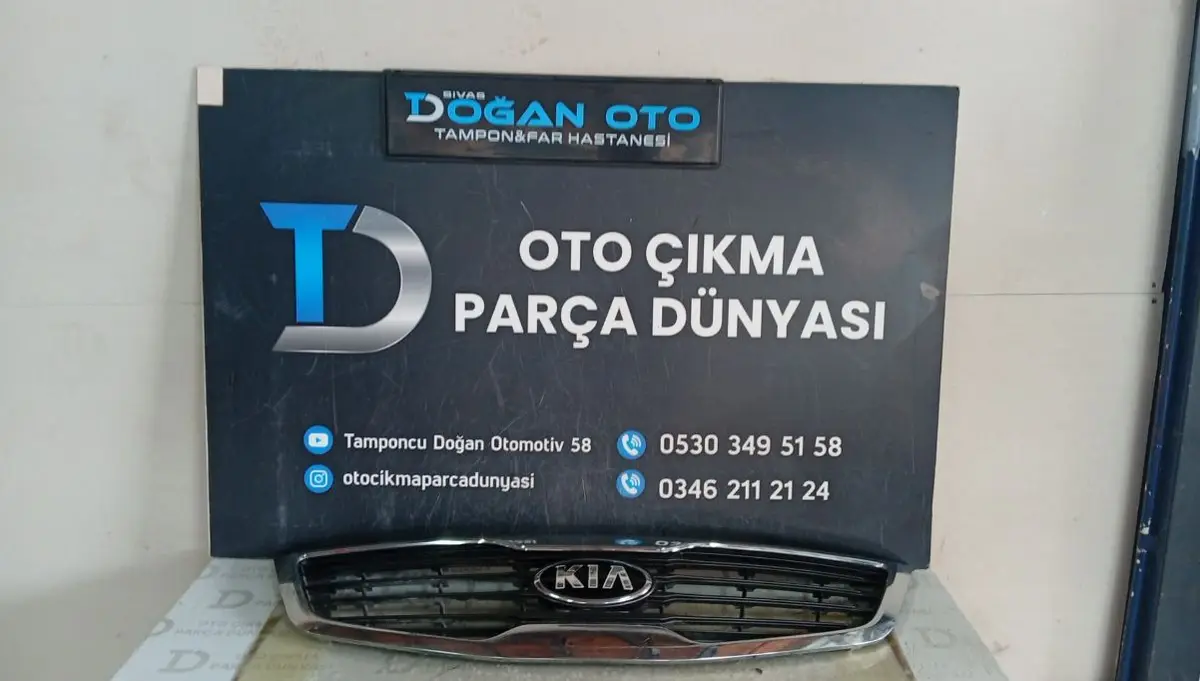 Kia MK3 Ön Panjur Orjinal Çıkma (10-15)