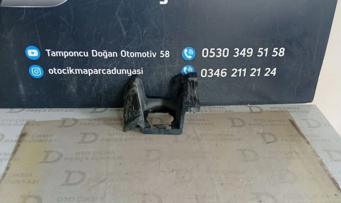 Ford Connect Sağ Sis Yuvası (04-14)