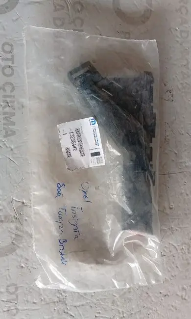 Opel Insignia Sağ Tampon Braketi (09-17)