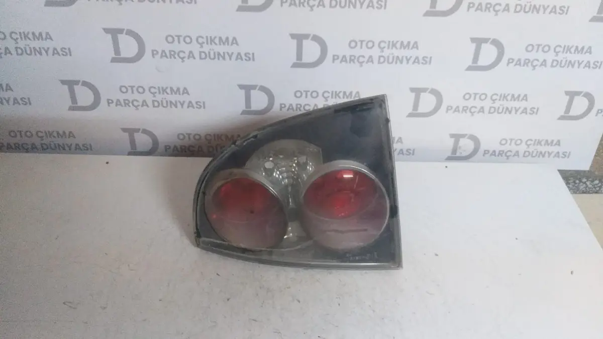 Volkswagen Passat B 5.5 Sağ Stop