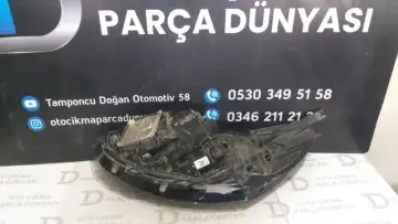 Renault Clio 4 Sağ Far