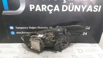 Renault Clio 4 Sağ Far
