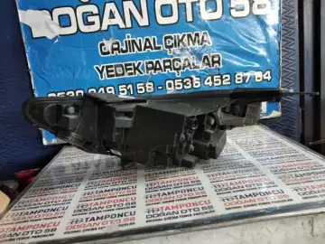 Hyundai I 20 Sağ Far Orjinal Çıkma 21