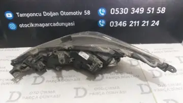 Toyota Corolla Sağ Far 19-24