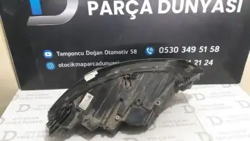 Peugeot 3008 Sol Far -21 Cam Kırık
