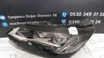 Peugeot 3008 Sol Far -21 Cam Kırık