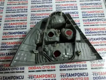 Toyota Corolla Sağ Stop Orjinal Çıkma 02-04