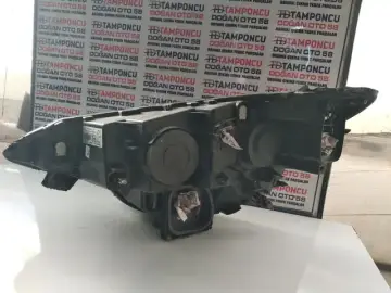 Renault Megane 4 Icon Sağ Far Orjinal Çıkma 20