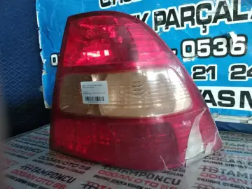 Toyota Corolla Sağ Stop Orjinal Çıkma 02-04