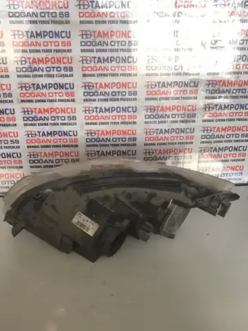 Peugeot 301 Sağ Far Orjinal Çıkma 14