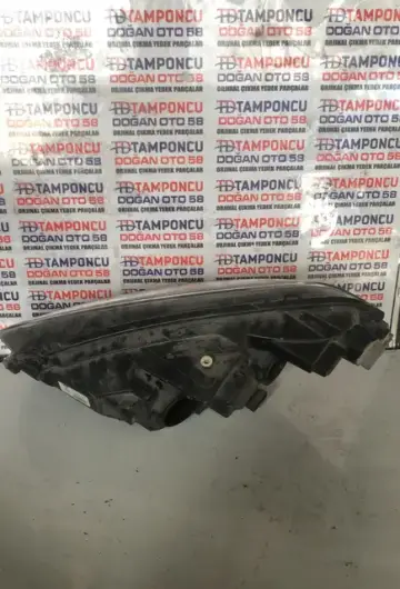 Ford Courier Sağ Far Siyah 14-18