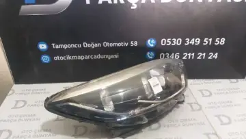 Renault Captur Sağ Far Mercekli 20-23