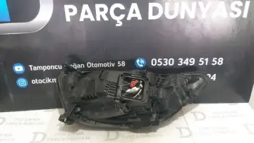 Renault Captur Sağ Far 12-13
