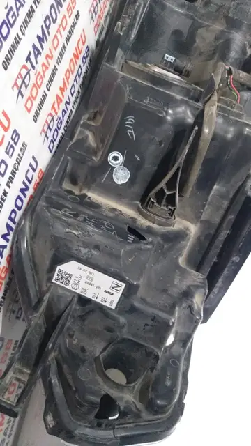 Nissan Qashqai Sağ Far 17-22