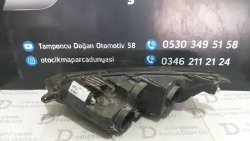 Dacia Sandero Sağ Far -21