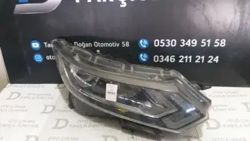 Nissan Qashqai Sağ Far 17-21