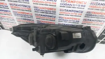 Ford Courier Sol Far Siyah 14-18