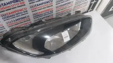 Ford Courier Sağ Far Siyah 14-18