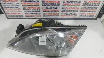 Ford Mondeo Sol Far 01-17