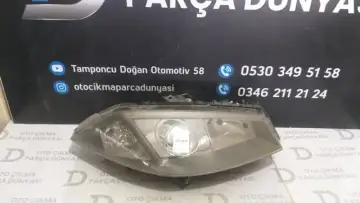 Renault Megane 2 Sağ Far 05-09