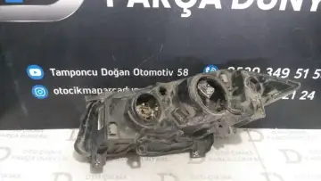 Renault Megane 2 Sağ Far 02-09