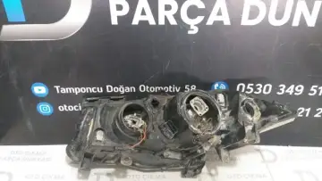 Renault Megane 2 Sağ Far 07-09