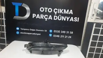 Renault Megane 4 Sağ Tampon Sinyali 17