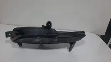 Renault Megane 4 Sağ Tampon Sinyali 17