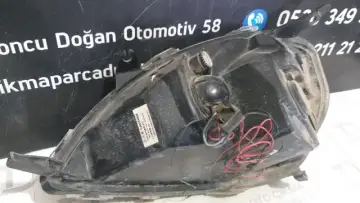 Toyota Yaris Sağ Far 05-07