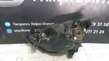 Nissan Micra Sağ Far 14-18