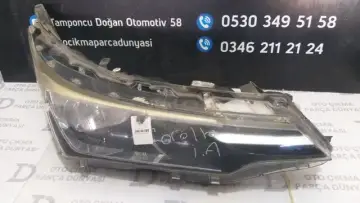 Toyota Corolla Sağ Far 17-21