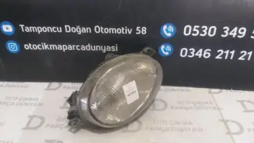 Toyota Corolla Sağ Far 99-01