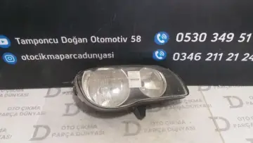 Toyota Corolla Sağ Far 99-02