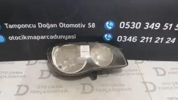 Toyota Corolla Sağ Far 00-05